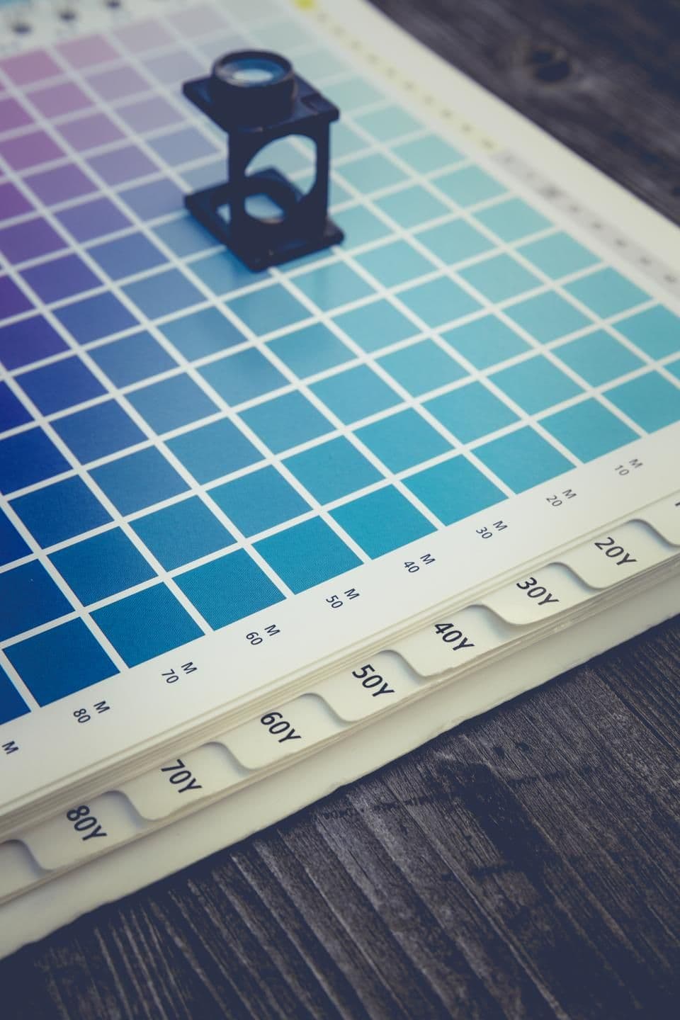 How to Choose the Perfect Color Palette for Your Website